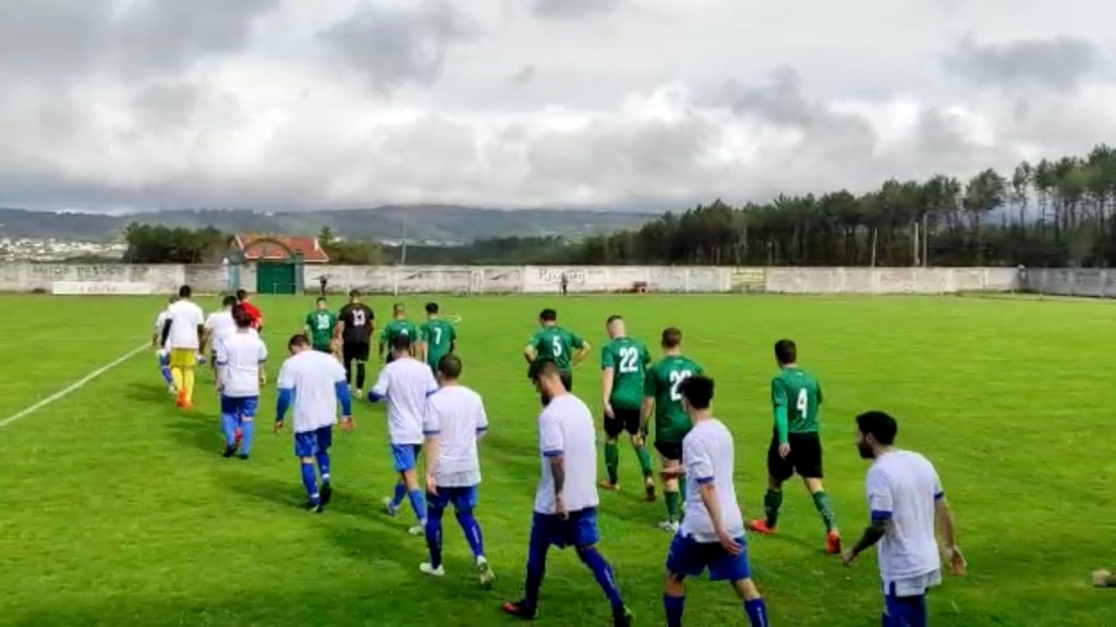 El Cebarca consigue un valioso empate frente al Meirás en un partido&nbsp;emocionante