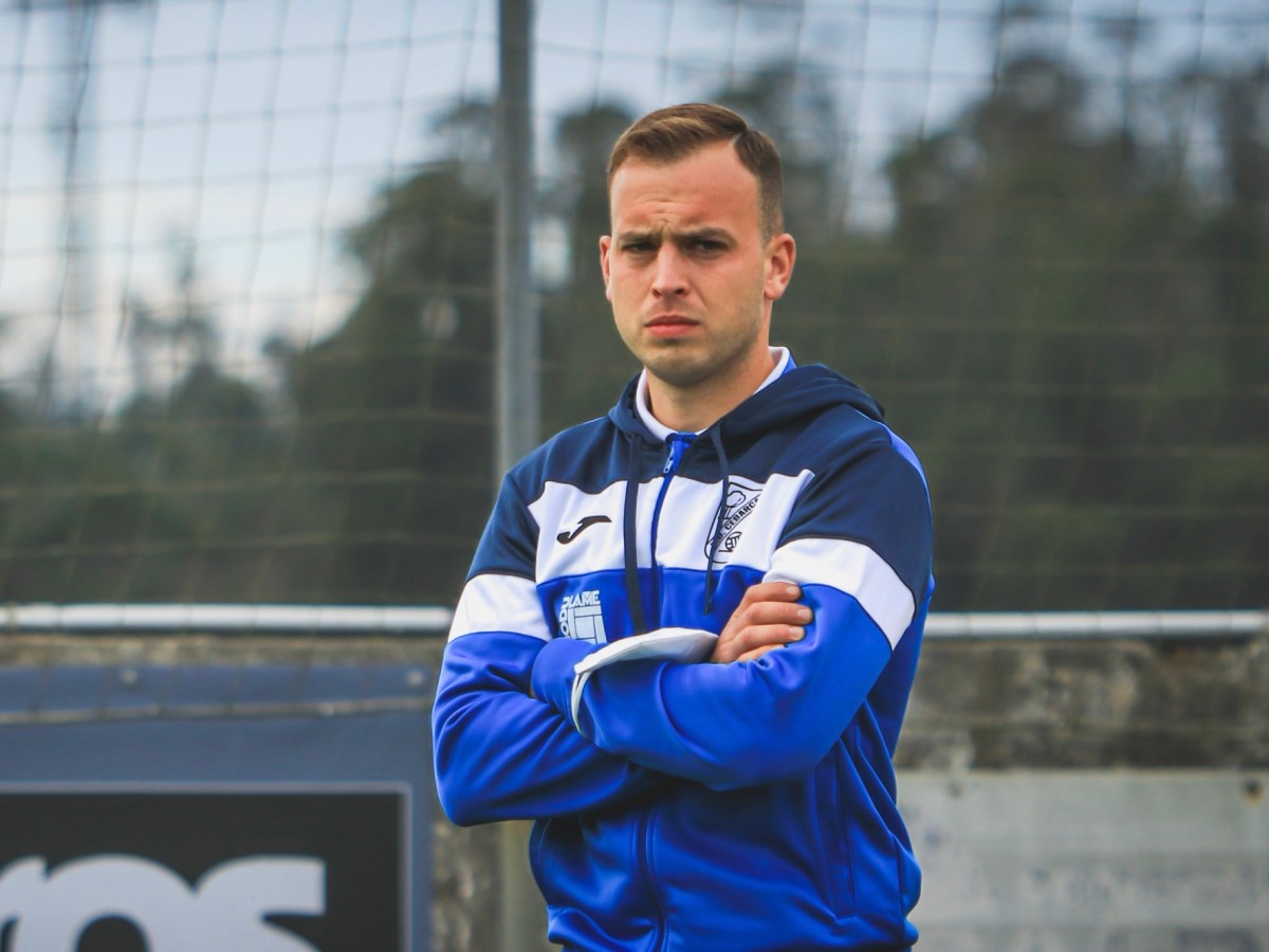 Álex González: “Esta camiseta simboliza a unión dun pobo e dunha&nbsp;afección”