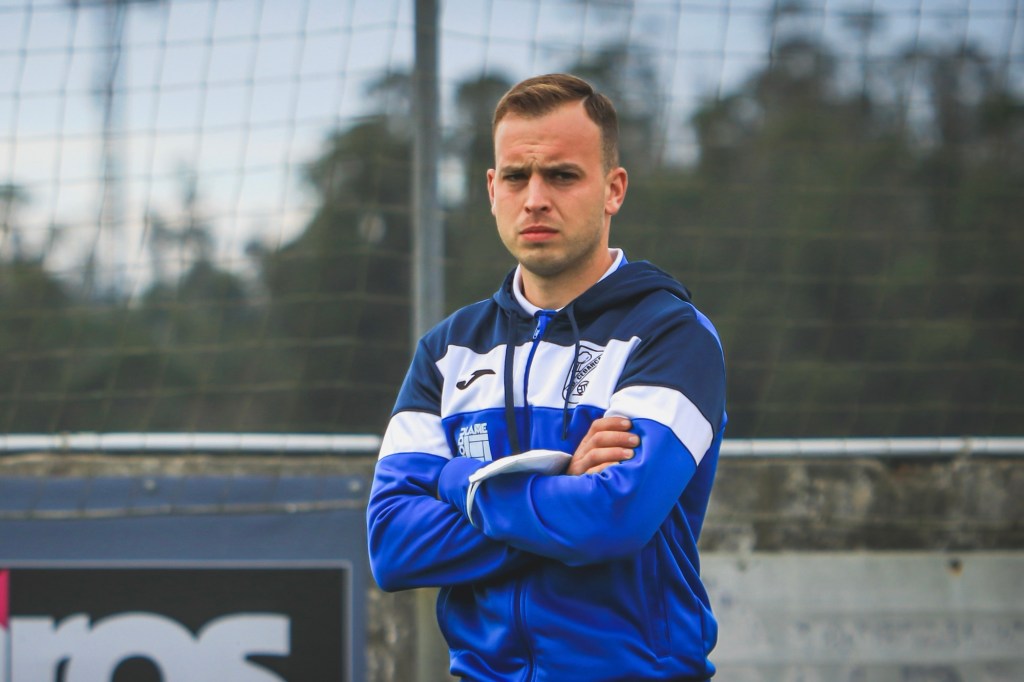 Álex González: “Esta camiseta simboliza a unión dun pobo e dunha&nbsp;afección”