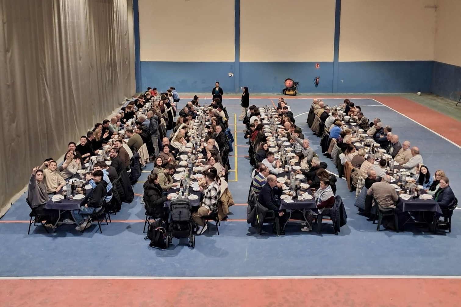 A festa do cocido volveu reunir á familia do Cebarca